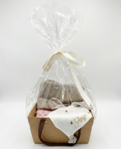 coffret duo premiers jours cadeau de naissance personnalisé prénom bébé couverture et doudou